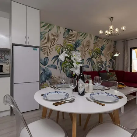 Apartment Andalucia 5 - One Bed *